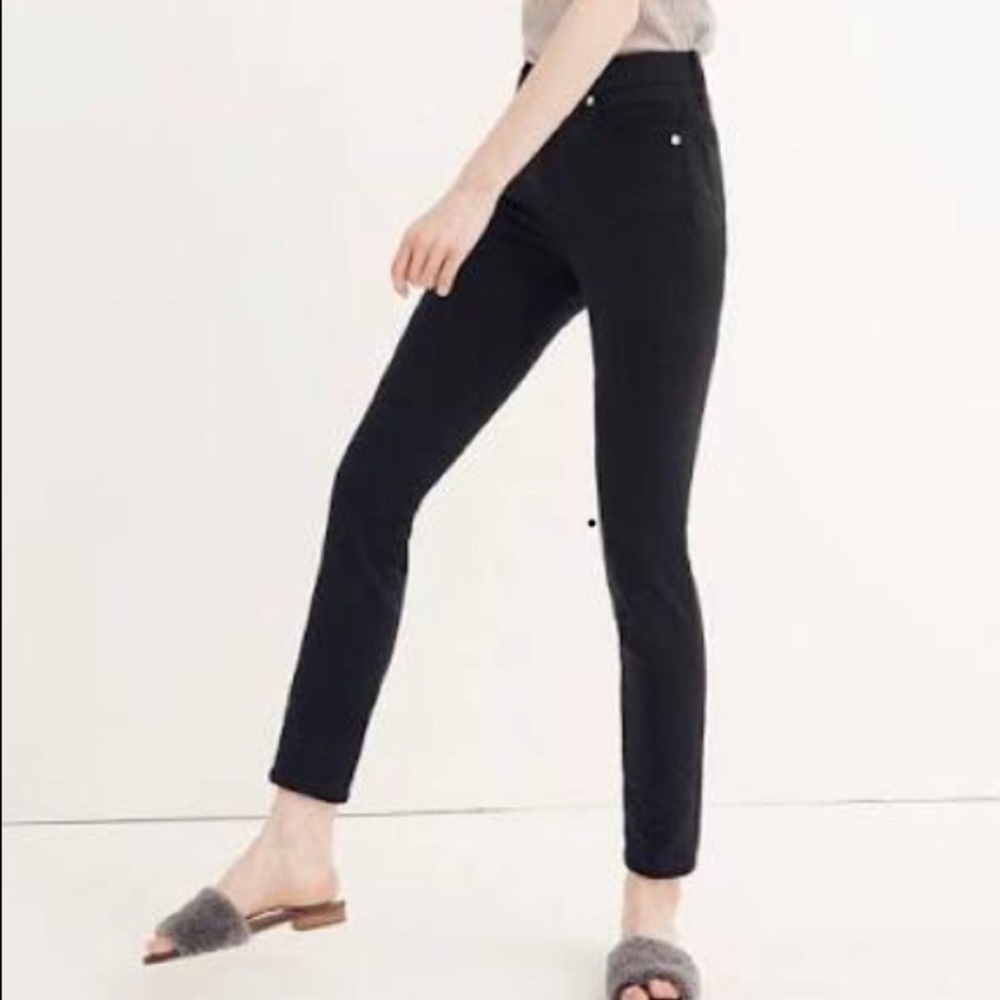 Madewell black skinny 9” high rise pant